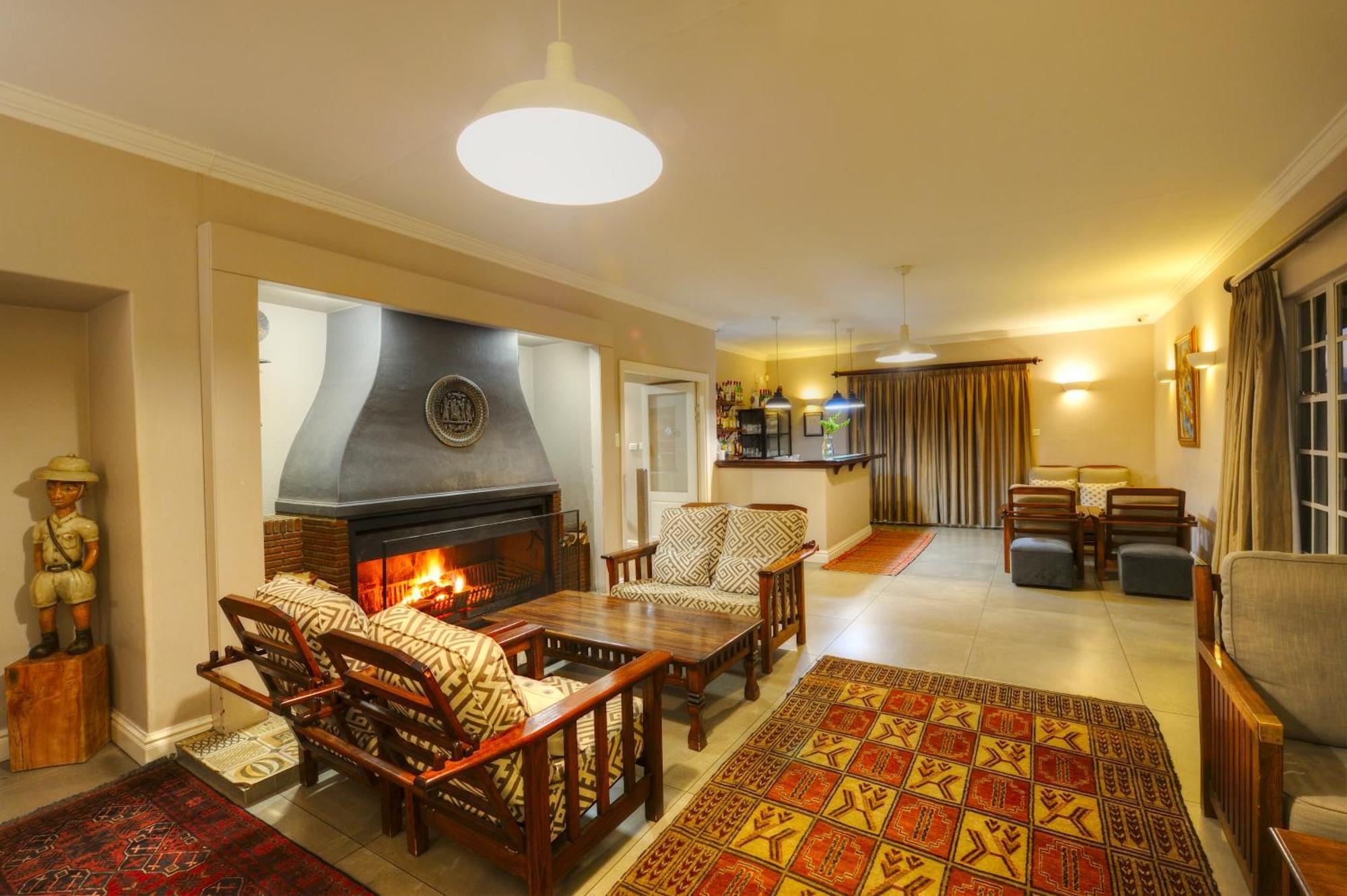 Moorcroft Manor Boutique Country Hotel ヒメヴィル エクステリア 写真