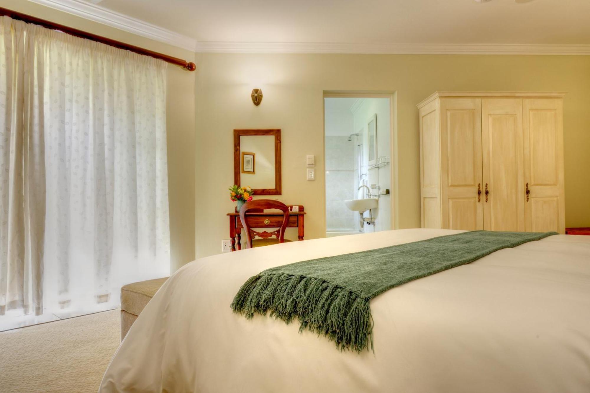 Moorcroft Manor Boutique Country Hotel ヒメヴィル エクステリア 写真