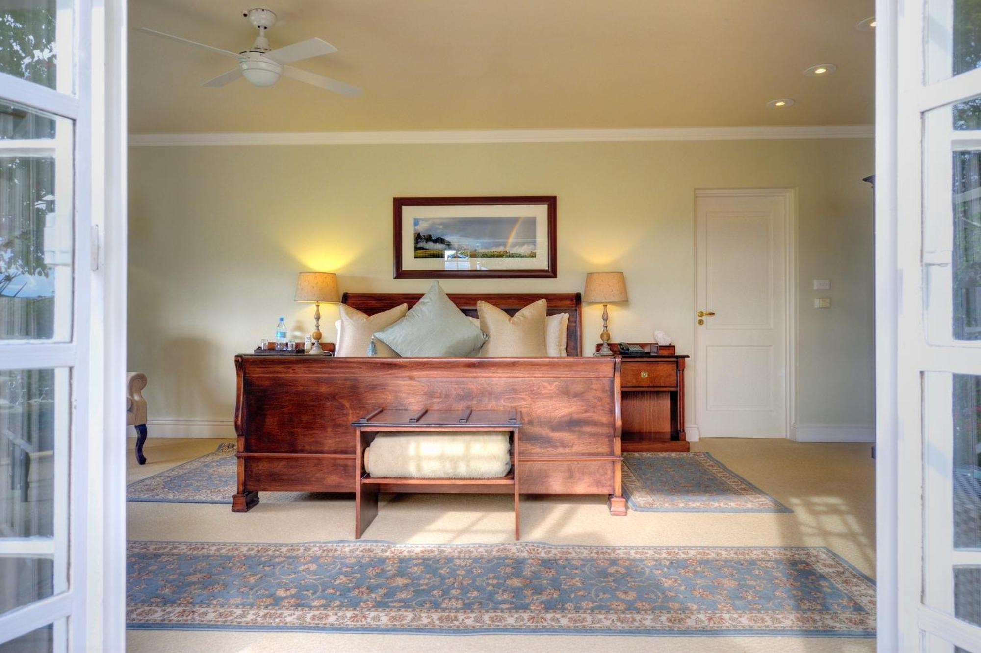 Moorcroft Manor Boutique Country Hotel ヒメヴィル エクステリア 写真