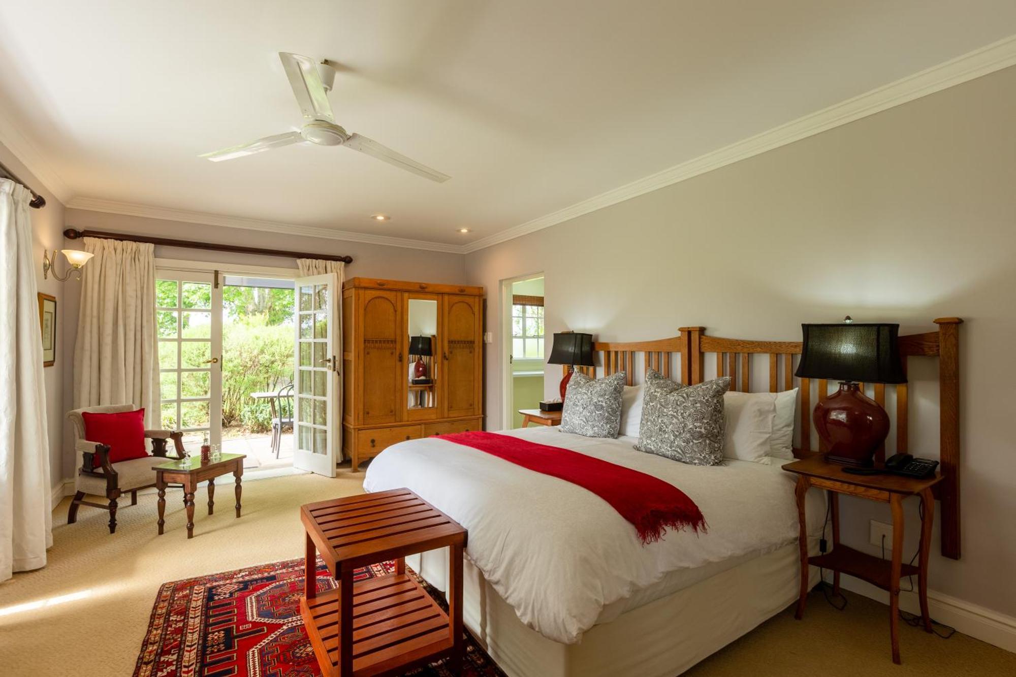 Moorcroft Manor Boutique Country Hotel ヒメヴィル エクステリア 写真